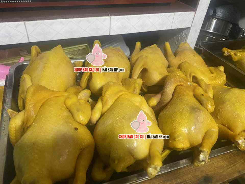 gà ủ muối tại Kiến Thụy